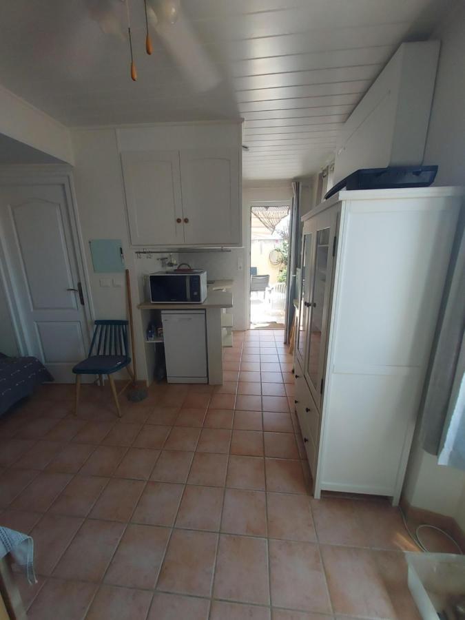 Albasud - Appartement Meuble Avec Terrasse - Salses Le Chateau 66 Екстер'єр фото