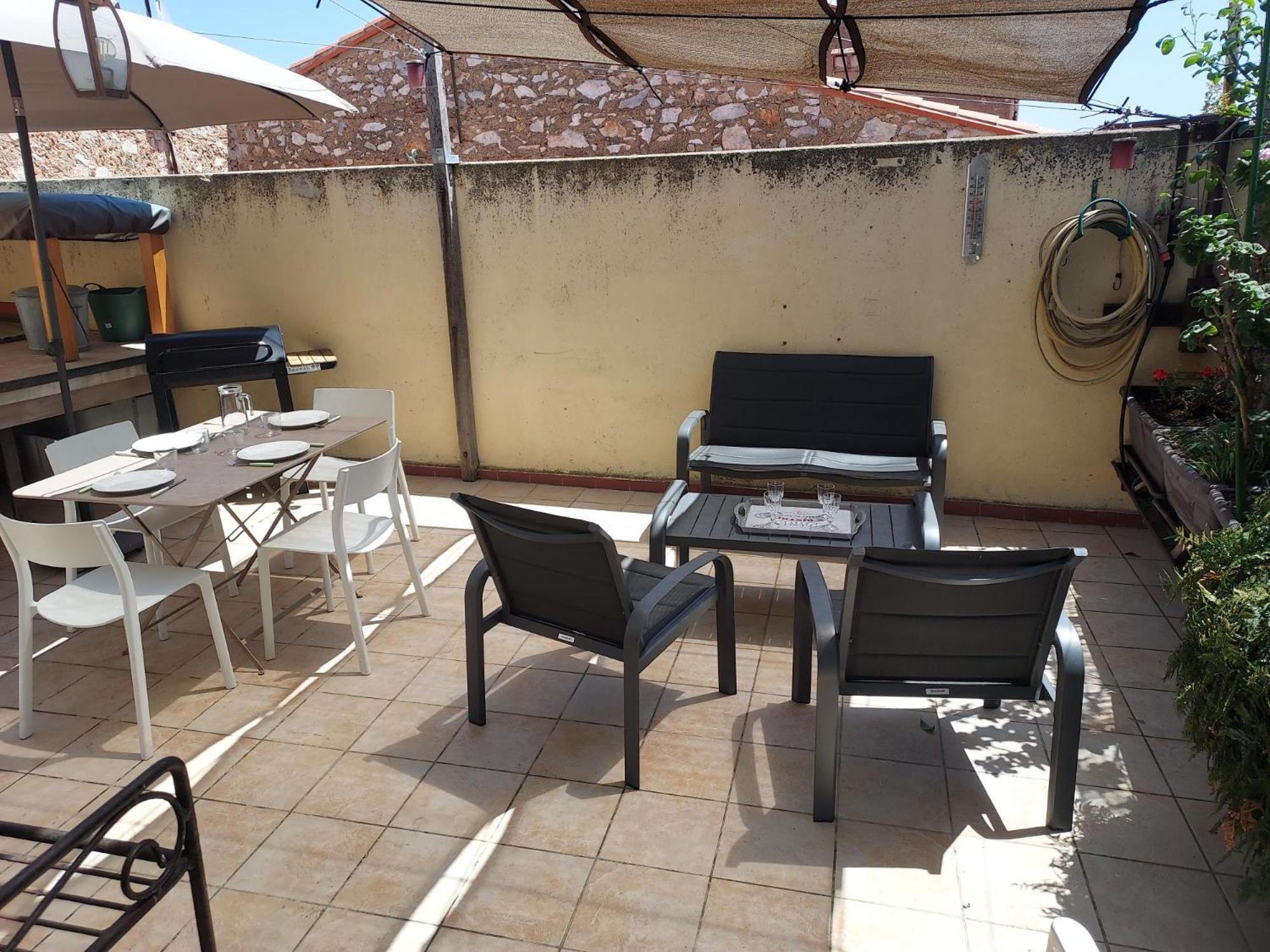 Albasud - Appartement Meuble Avec Terrasse - Salses Le Chateau 66 Екстер'єр фото